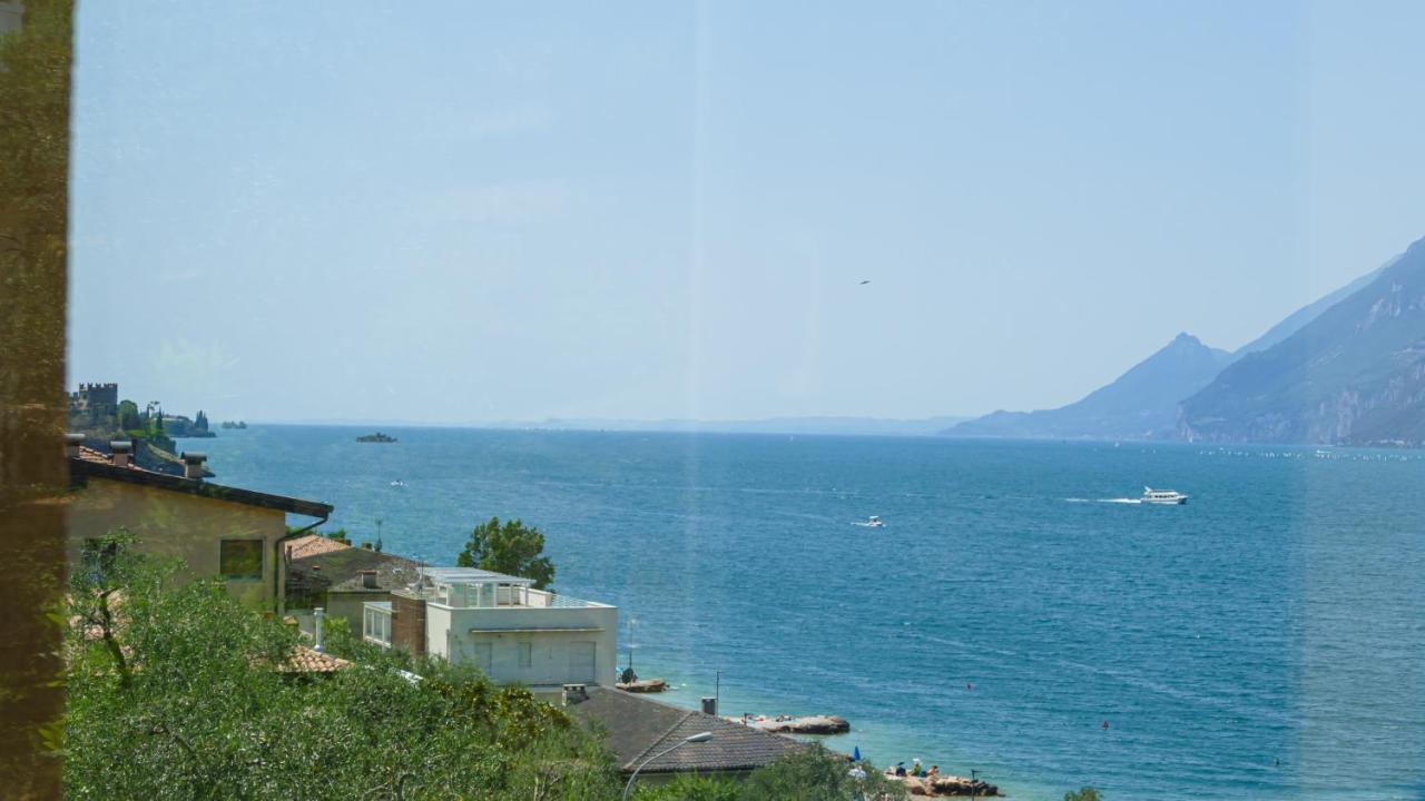 Hotel Casa Marinella Malcesine Eksteriør bilde