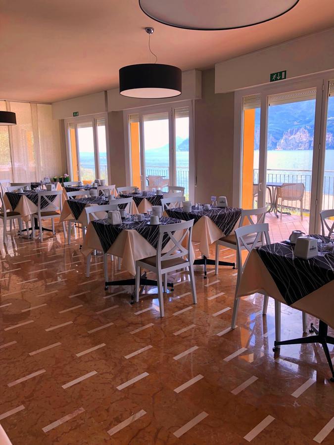 Hotel Casa Marinella Malcesine Eksteriør bilde