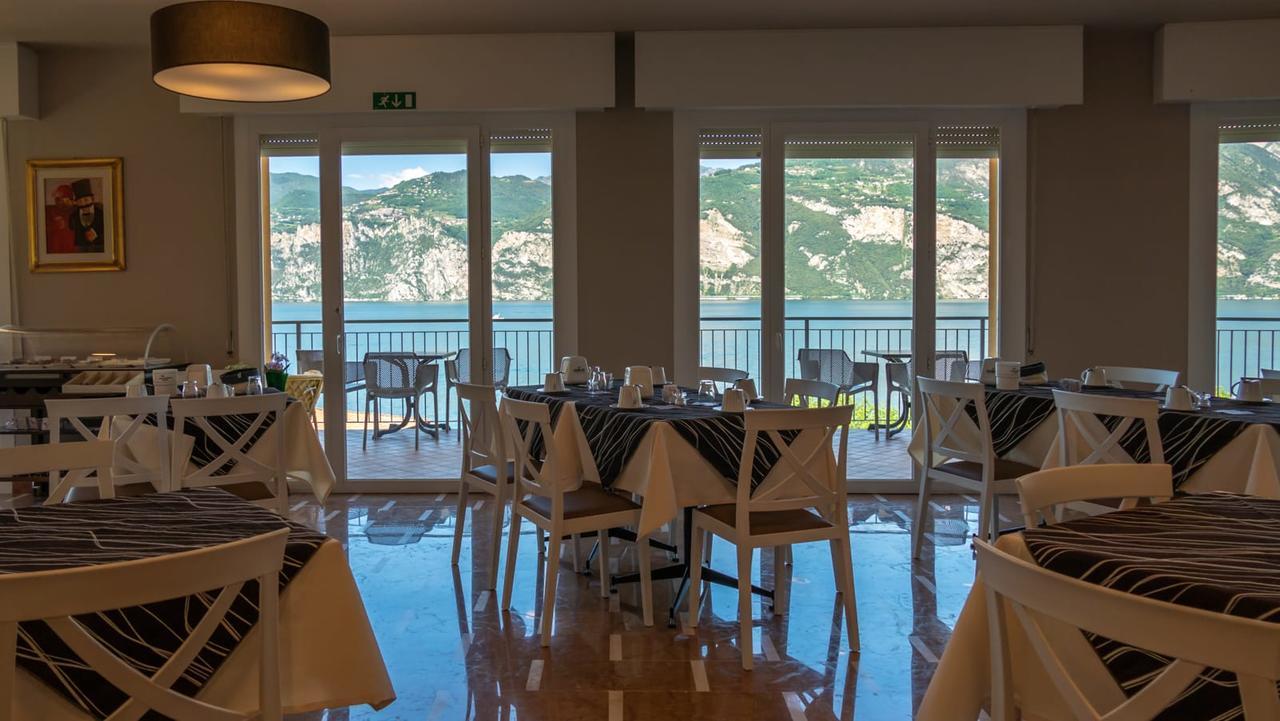 Hotel Casa Marinella Malcesine Eksteriør bilde